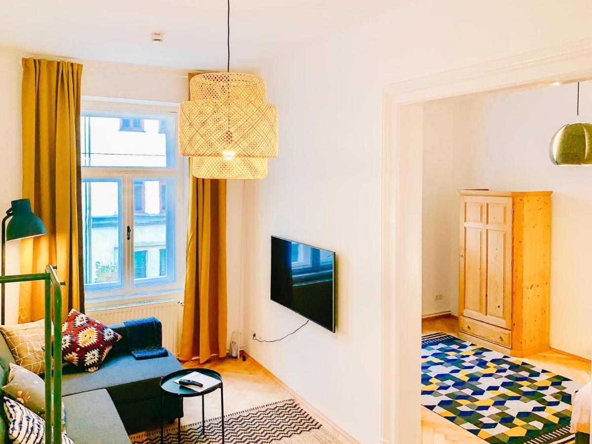 Contemporary City Apartment - By Nahuen Suites Γκρατς Εξωτερικό φωτογραφία
